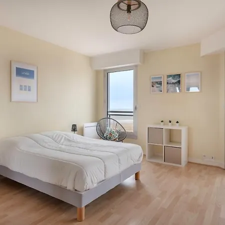 Tres Bel Appartement Avec Vue Sur Mer A Pornichet Exterior photo