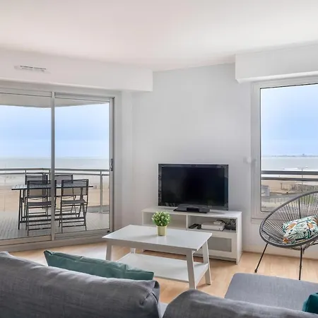 Tres Bel Appartement Avec Vue Sur Mer A Pornichet Exterior photo